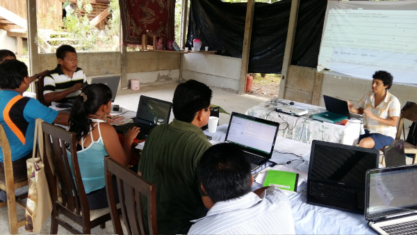 Taller de traducción de los textos del corpus, Sofía Flores y maestros bribris